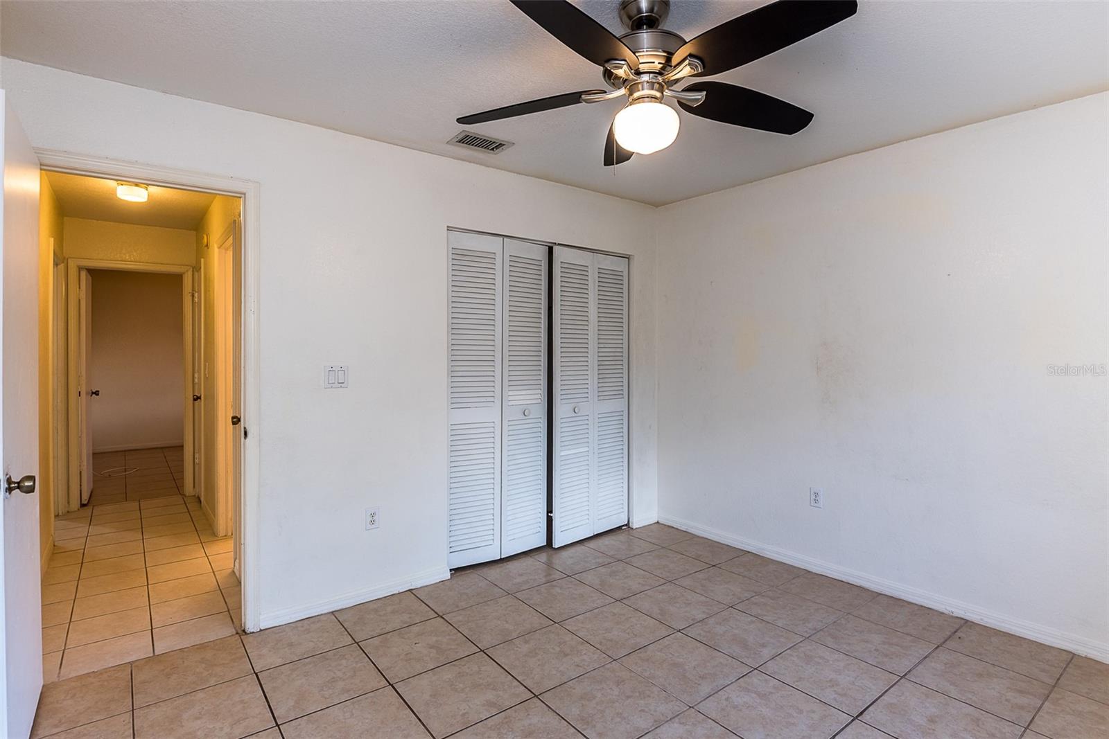 Image 21 of 25 For 504 Vannell Street