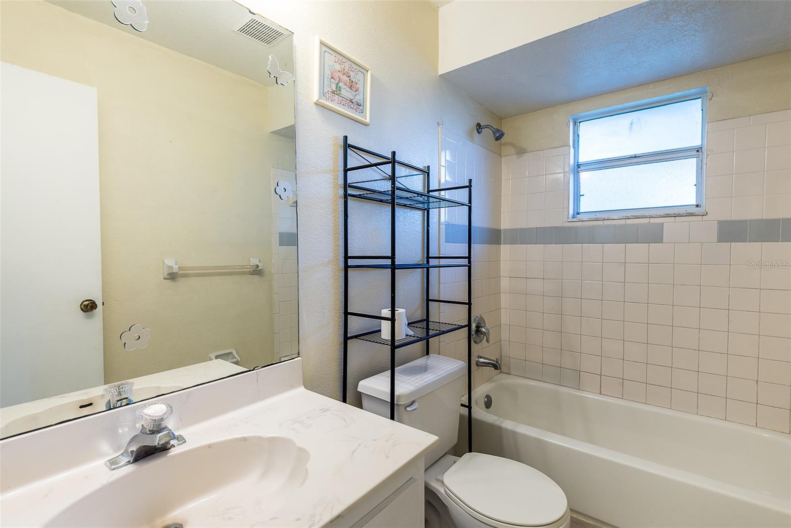 Image 22 of 25 For 504 Vannell Street