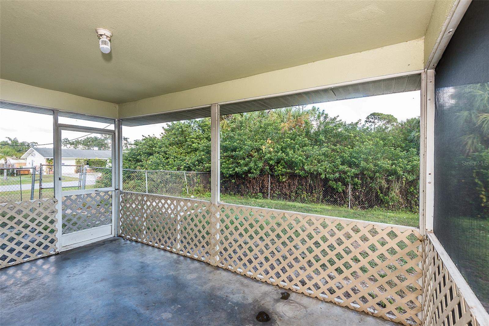 Image 25 of 25 For 504 Vannell Street