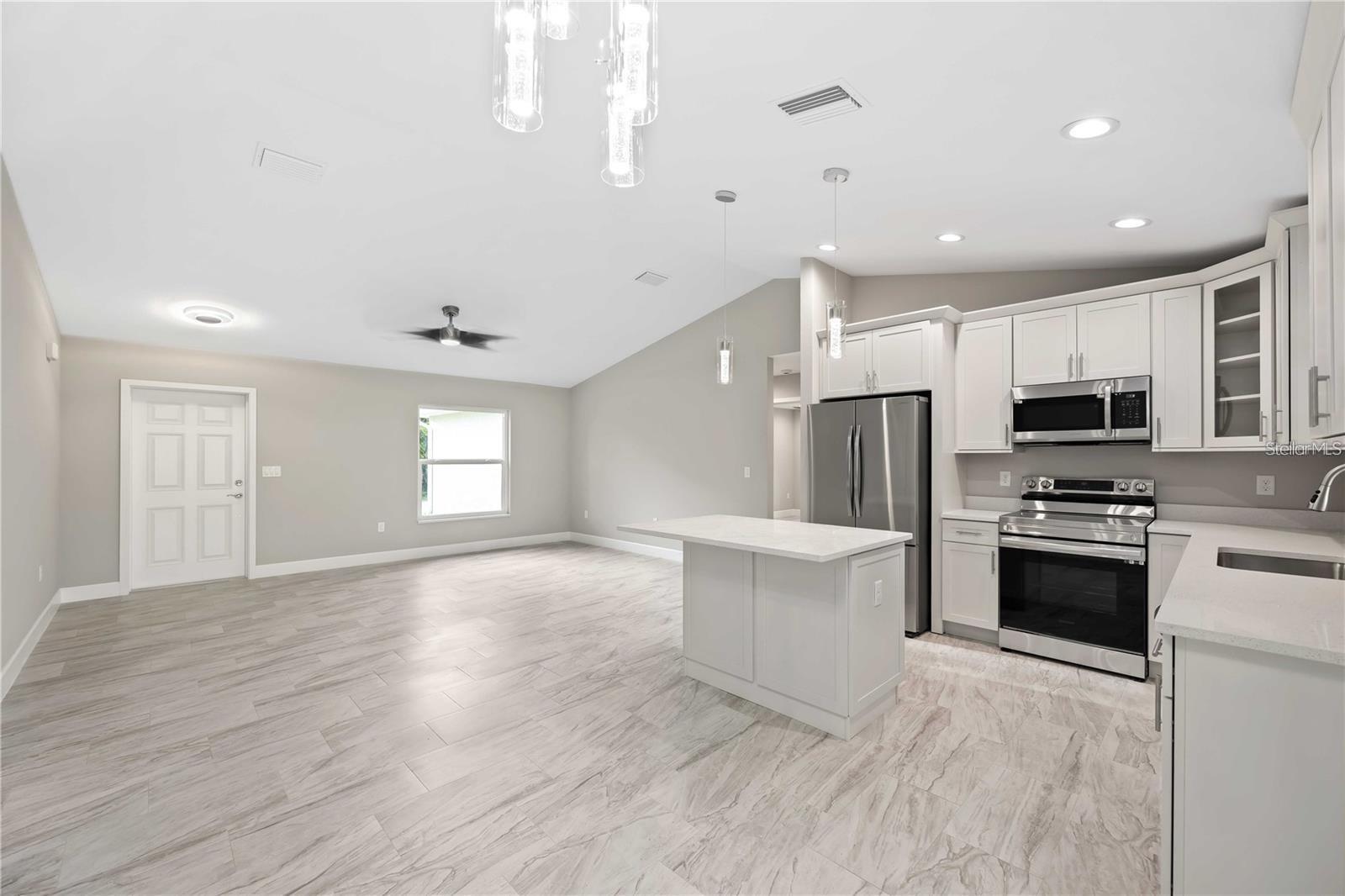 Image 2 of 14 For 1633 Waldorf Drive