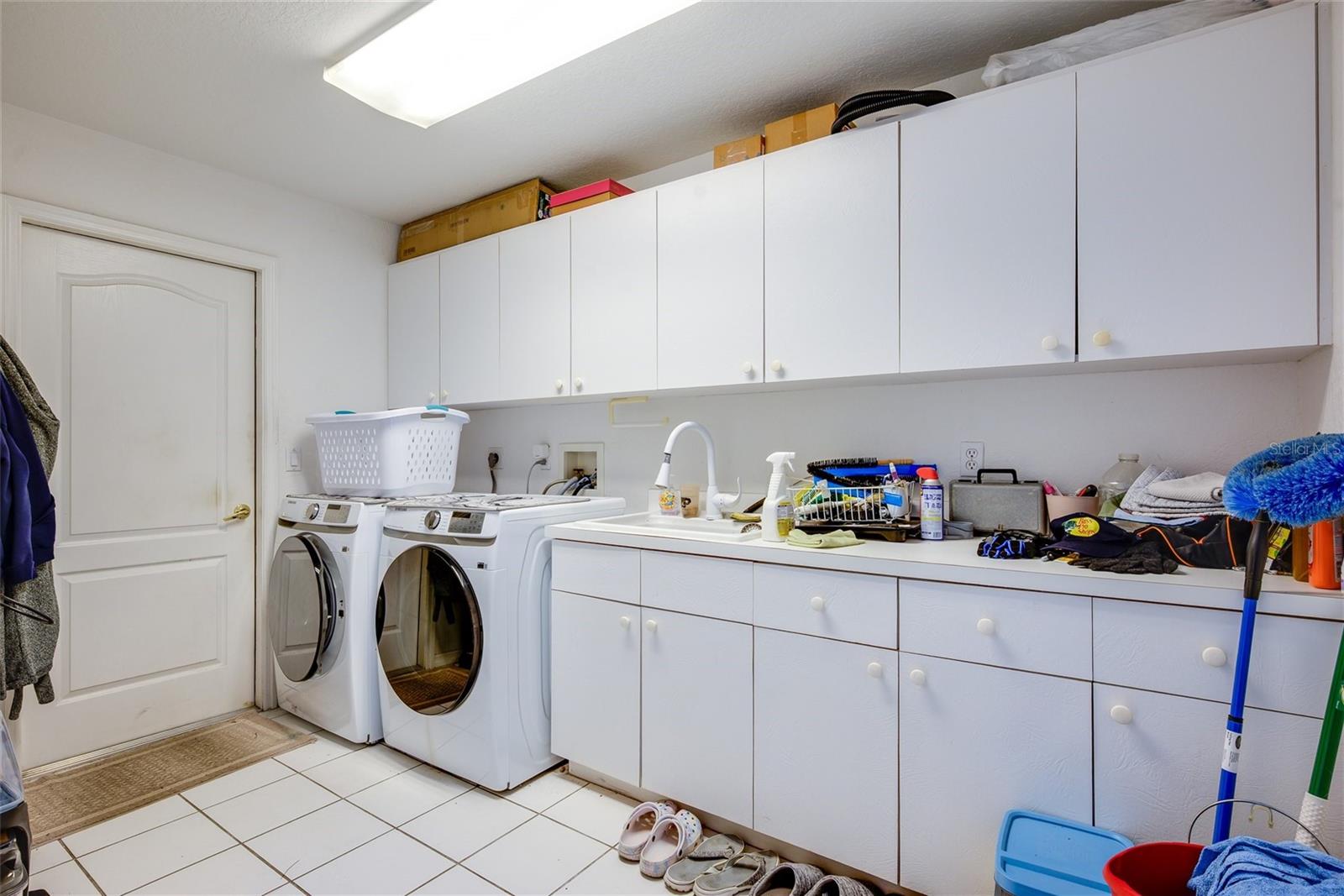 Image 15 of 30 For 5173 Lydia Court