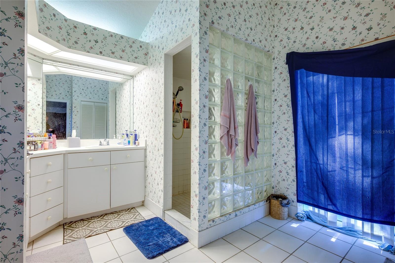 Image 25 of 30 For 5173 Lydia Court