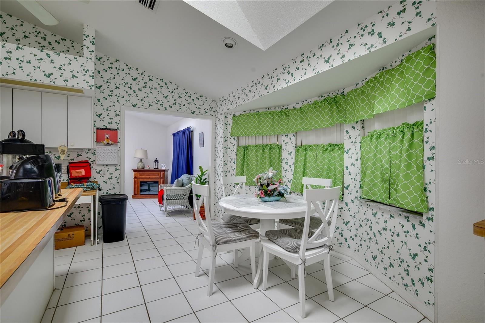 Image 8 of 30 For 5173 Lydia Court