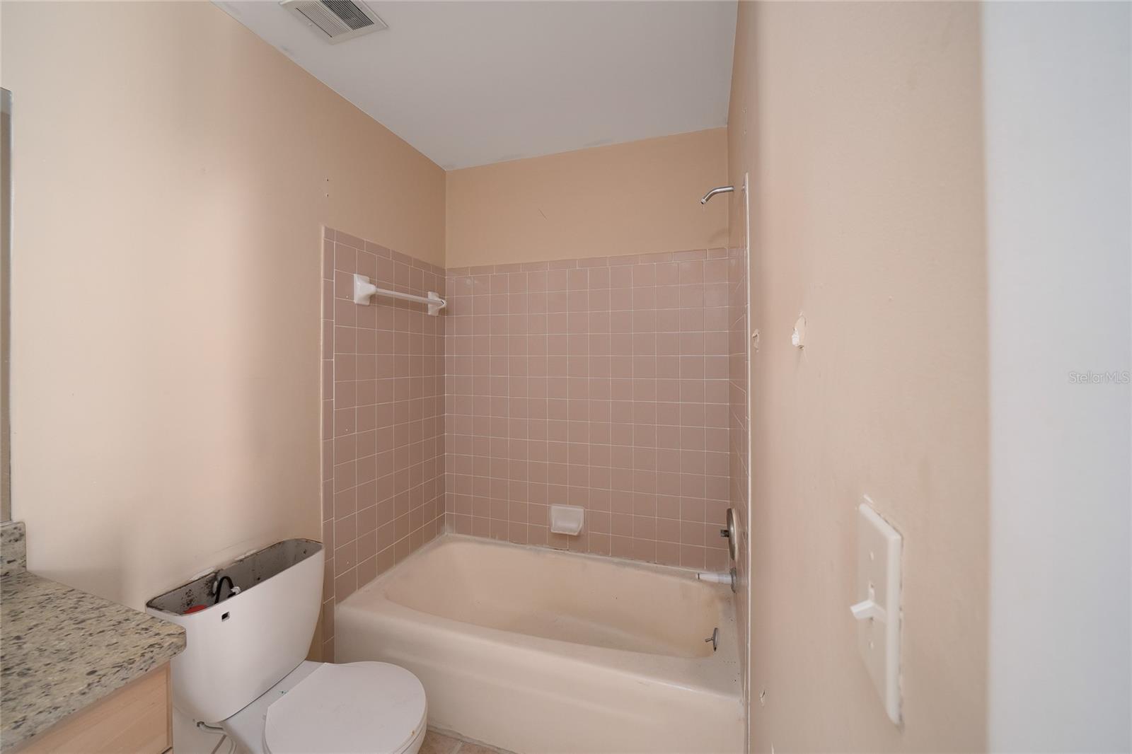 Image 13 of 32 For 3242 Ramblewood Drive N 23-c-3