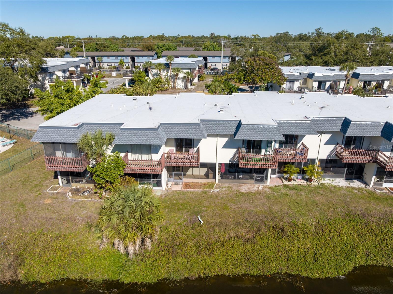 Image 24 of 32 For 3242 Ramblewood Drive N 23-c-3