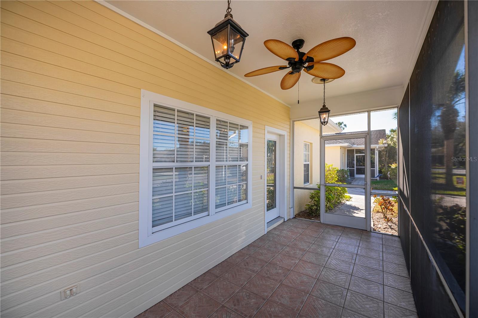 Image 15 of 76 For 1288 Green Oak Trail