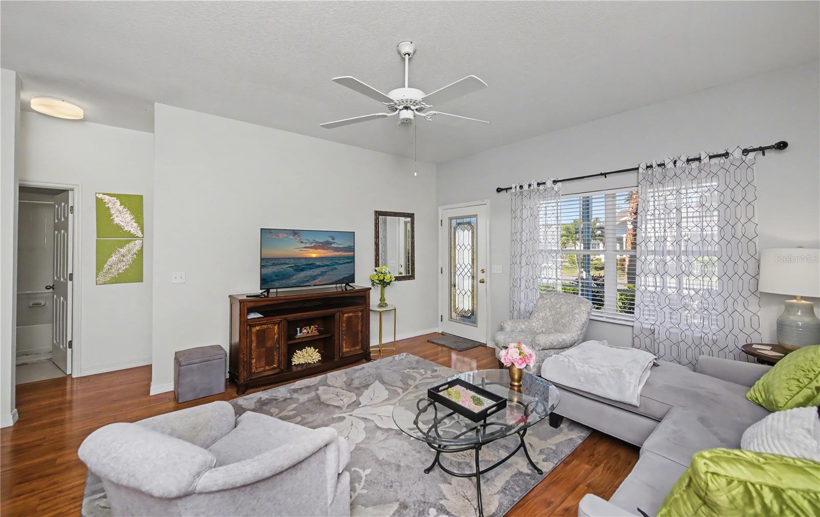 Image 22 of 76 For 1288 Green Oak Trail