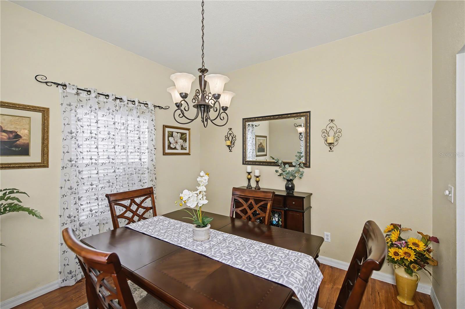 Image 31 of 76 For 1288 Green Oak Trail