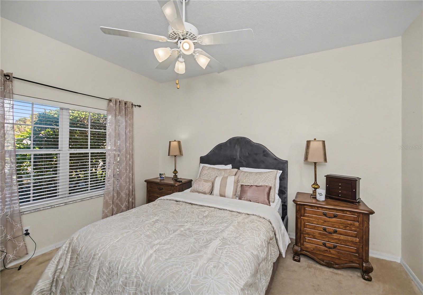 Image 34 of 76 For 1288 Green Oak Trail