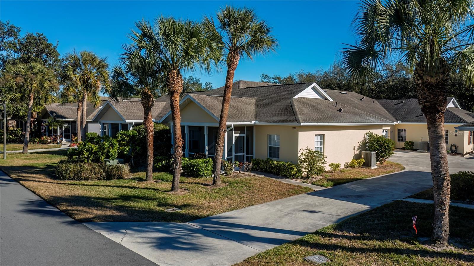 Image 7 of 76 For 1288 Green Oak Trail