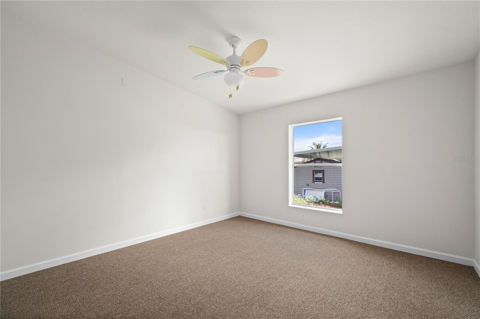 Image 22 of 62 For 1000 Kings Highway 111