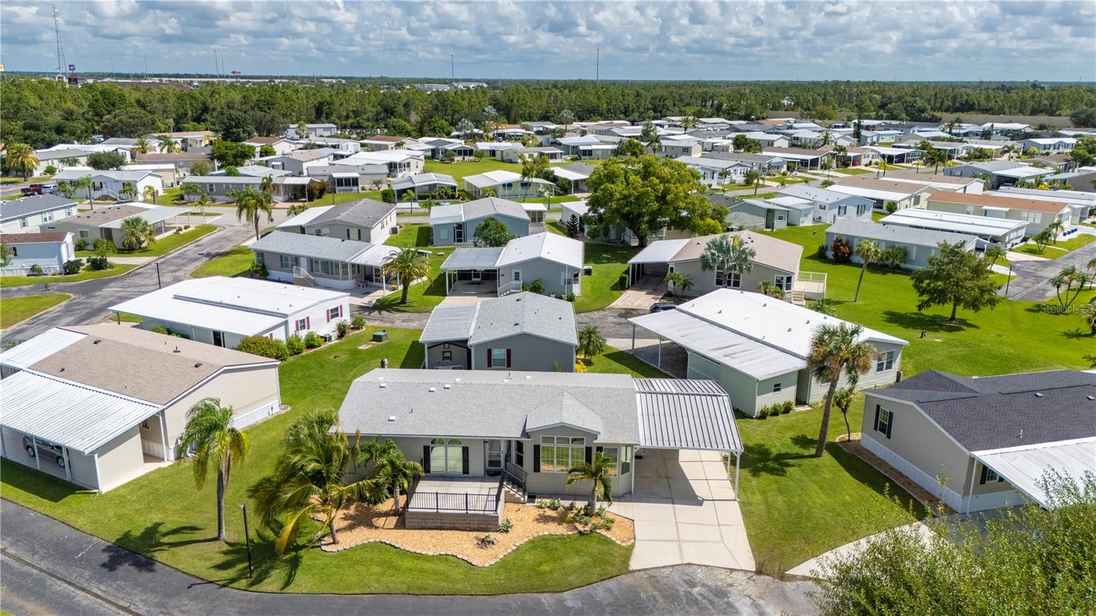 Image 44 of 62 For 1000 Kings Highway 111