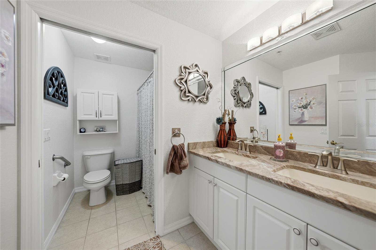 Image 20 of 53 For 255 End Drive 1308