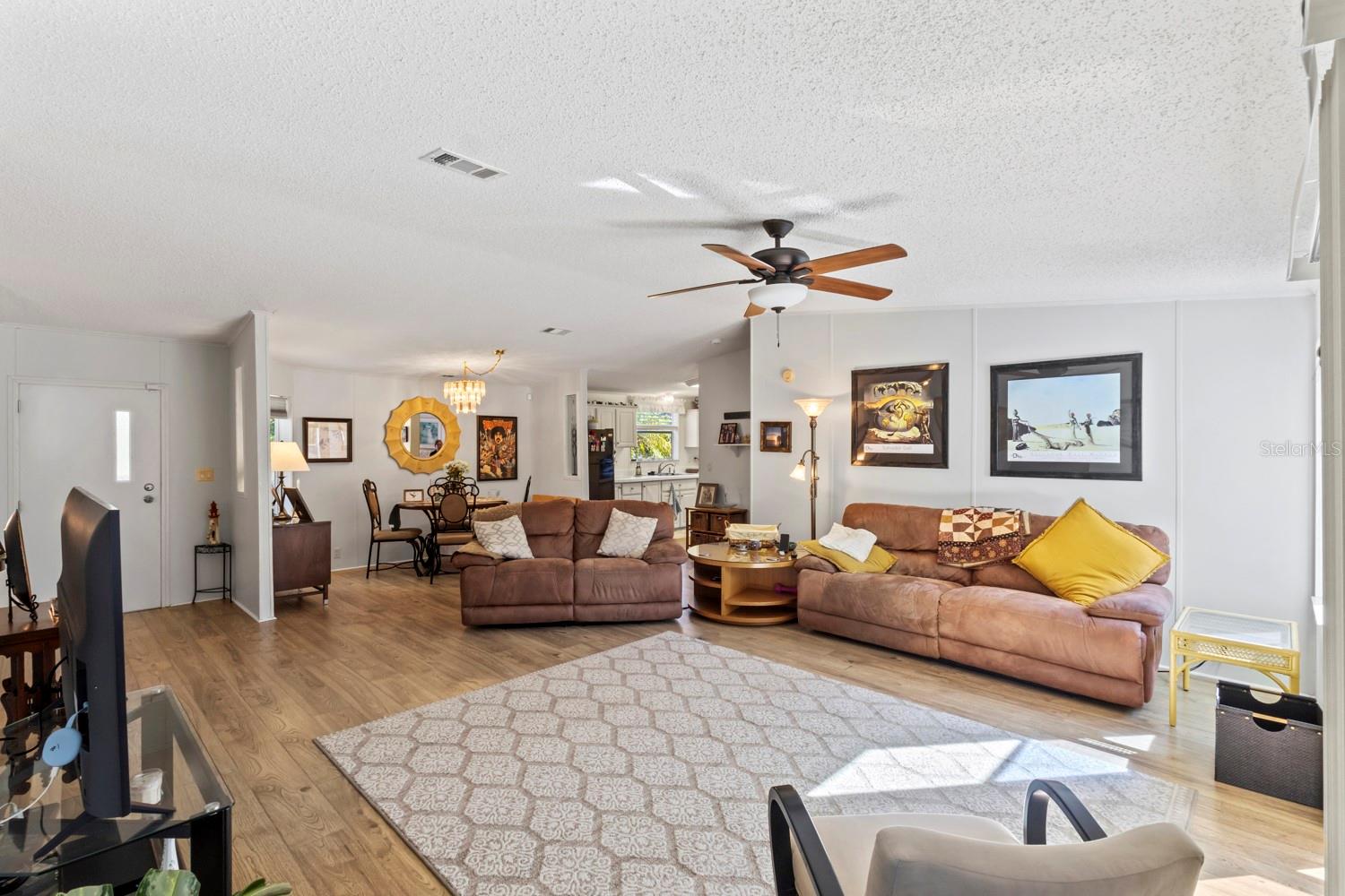 Image 8 of 39 For 29414 Pine Villa Circle