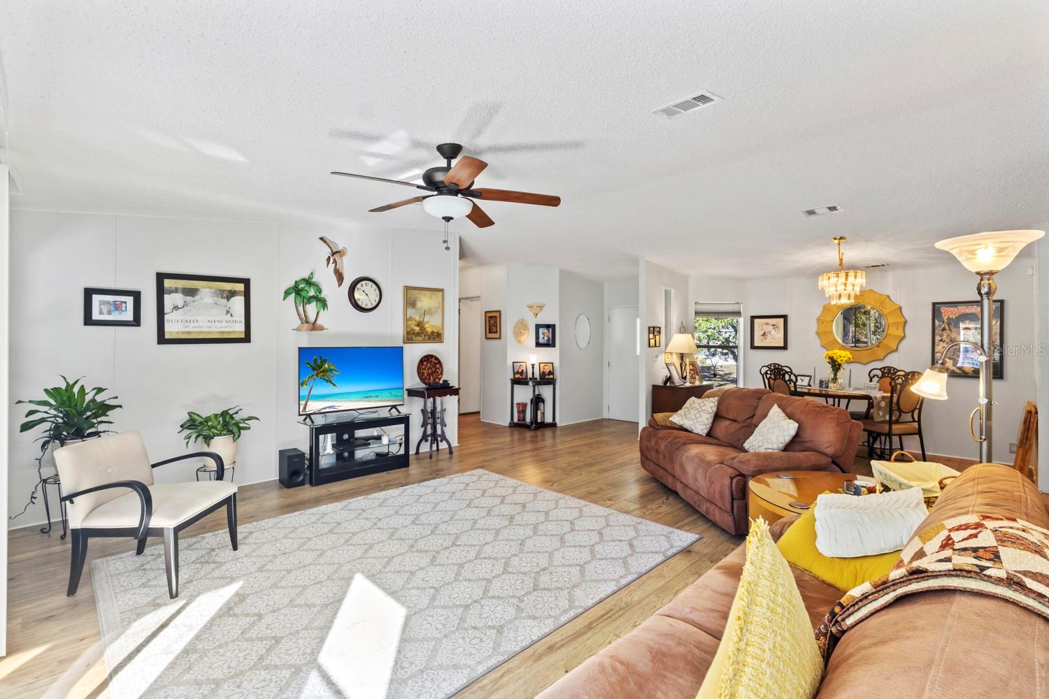 Image 9 of 39 For 29414 Pine Villa Circle