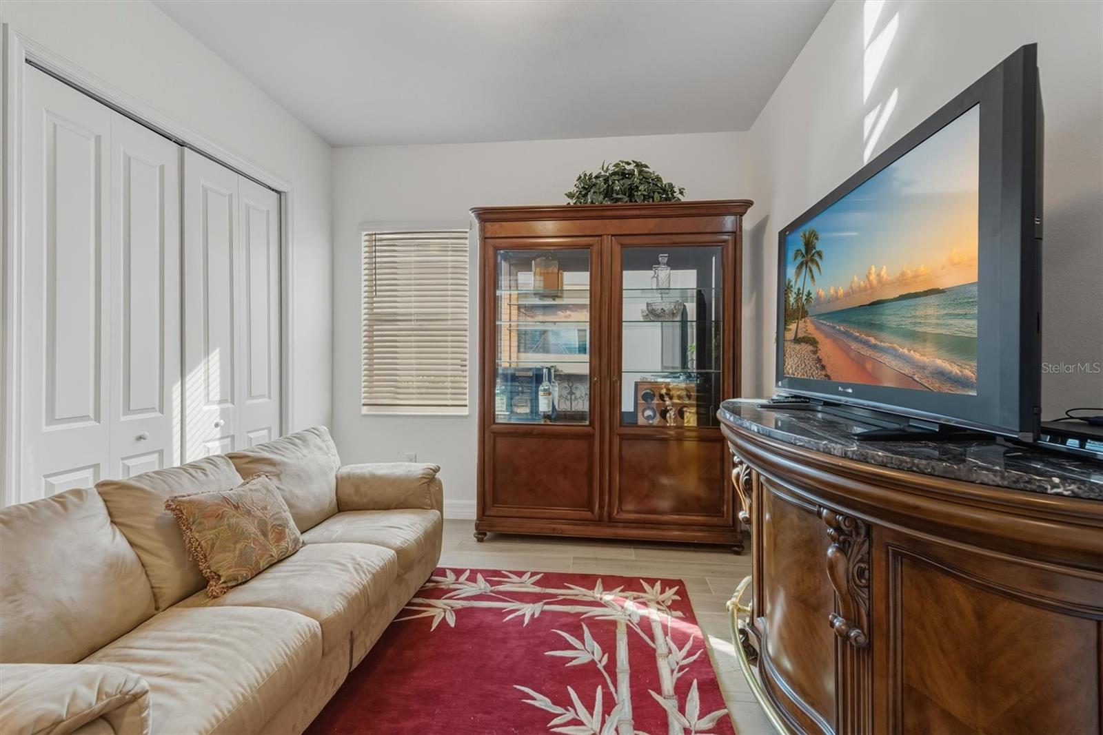 Image 15 of 57 For 13533 Blue Bay Circle