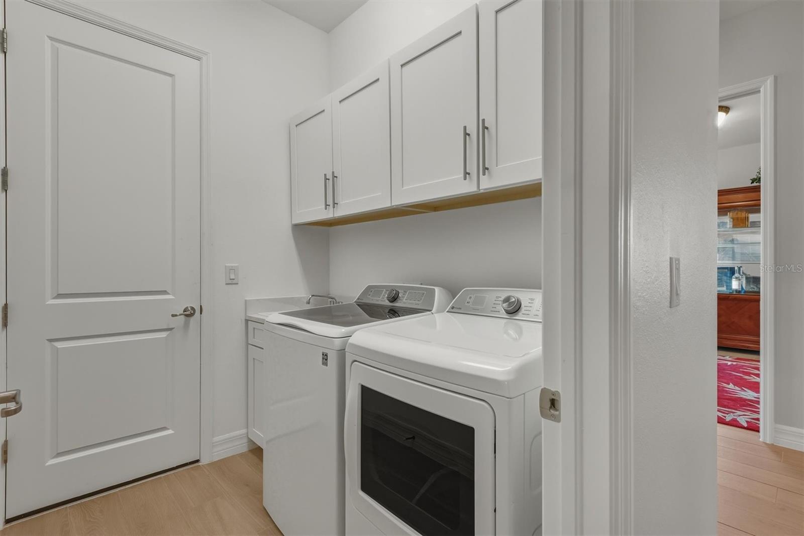 Image 19 of 57 For 13533 Blue Bay Circle