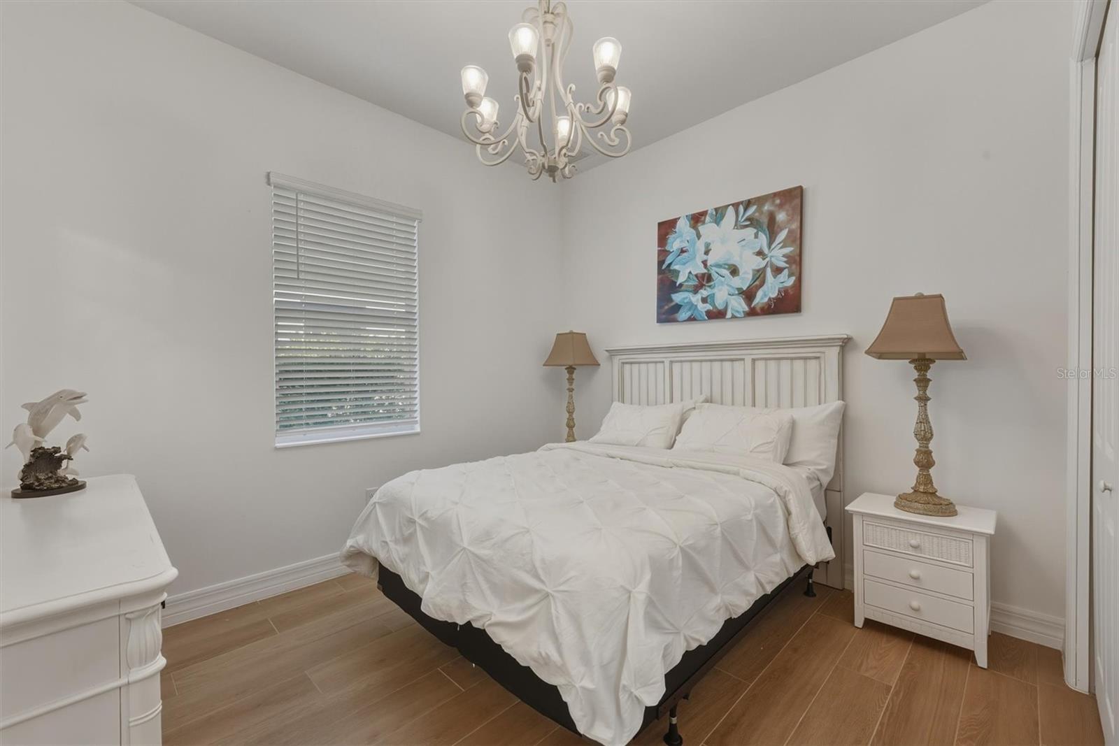 Image 20 of 57 For 13533 Blue Bay Circle