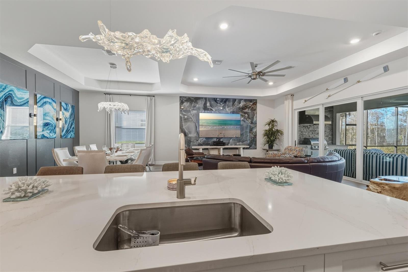 Image 26 of 57 For 13533 Blue Bay Circle