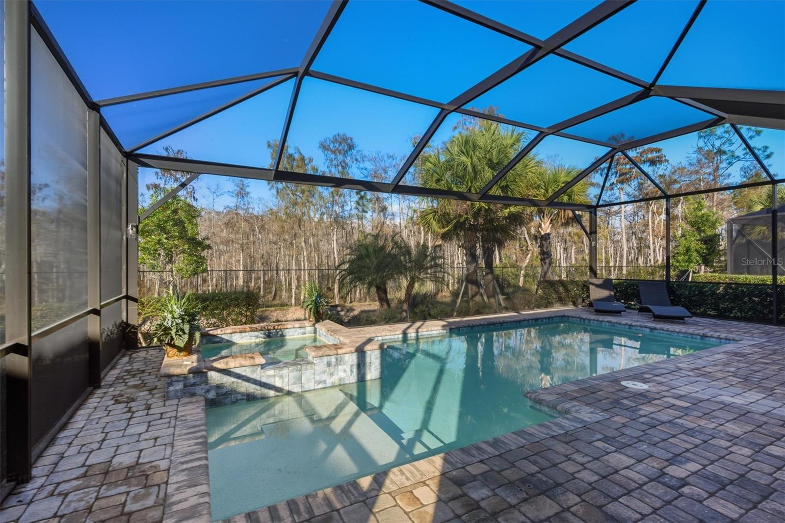 Image 41 of 57 For 13533 Blue Bay Circle