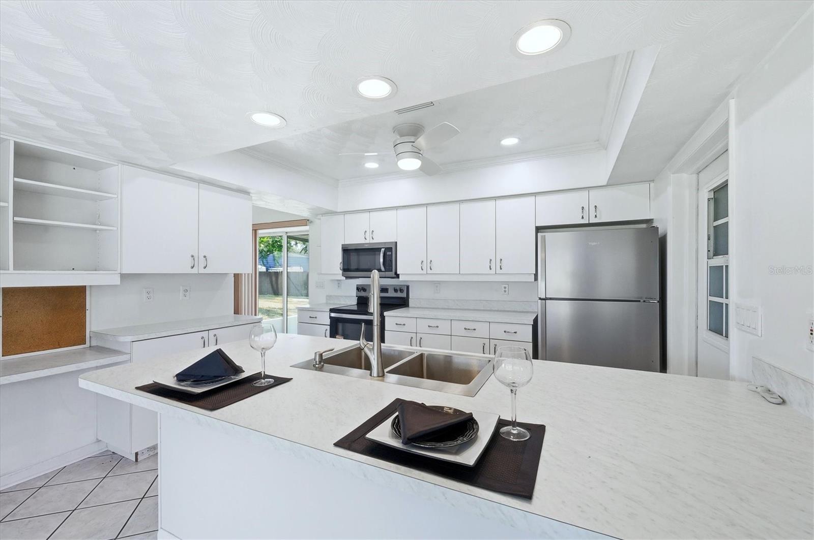 Image 13 of 51 For 270 Southland Road