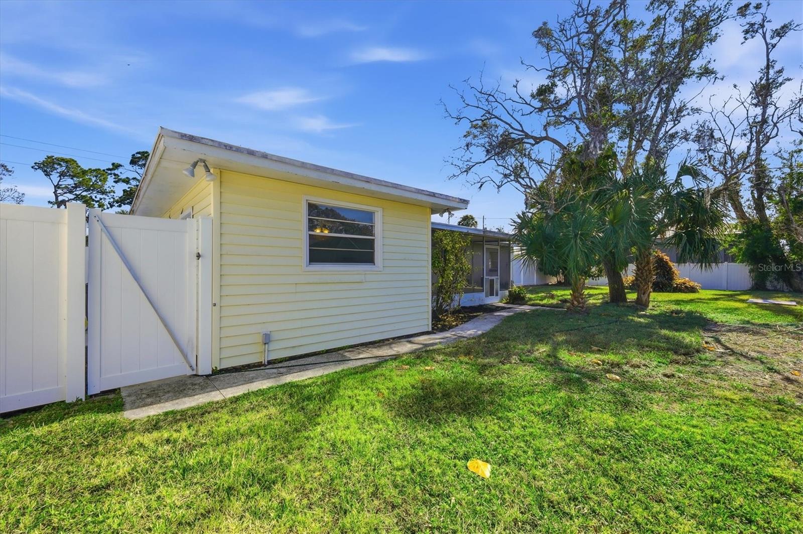 Image 28 of 51 For 270 Southland Road