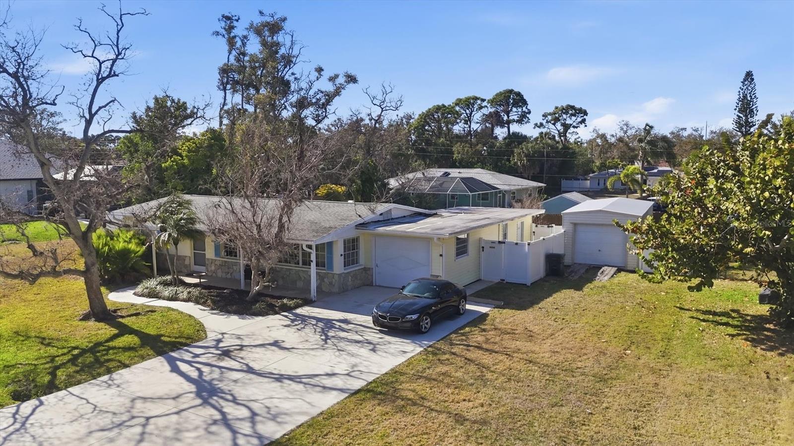 Image 33 of 51 For 270 Southland Road