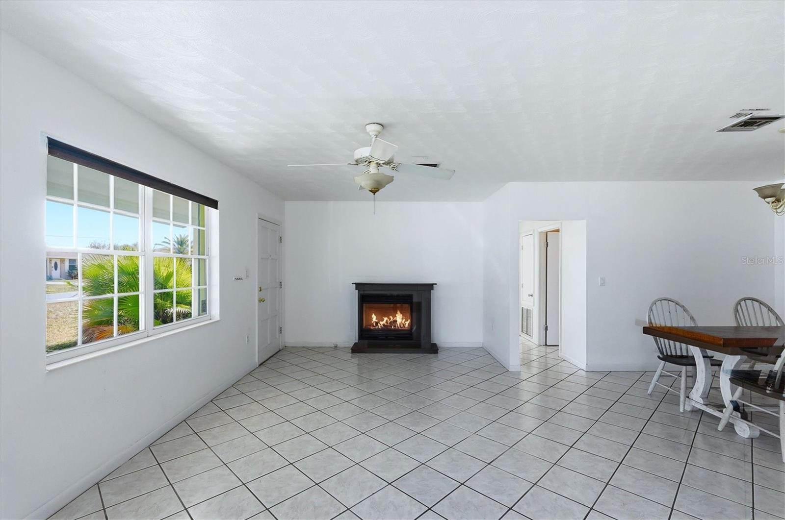 Image 8 of 51 For 270 Southland Road