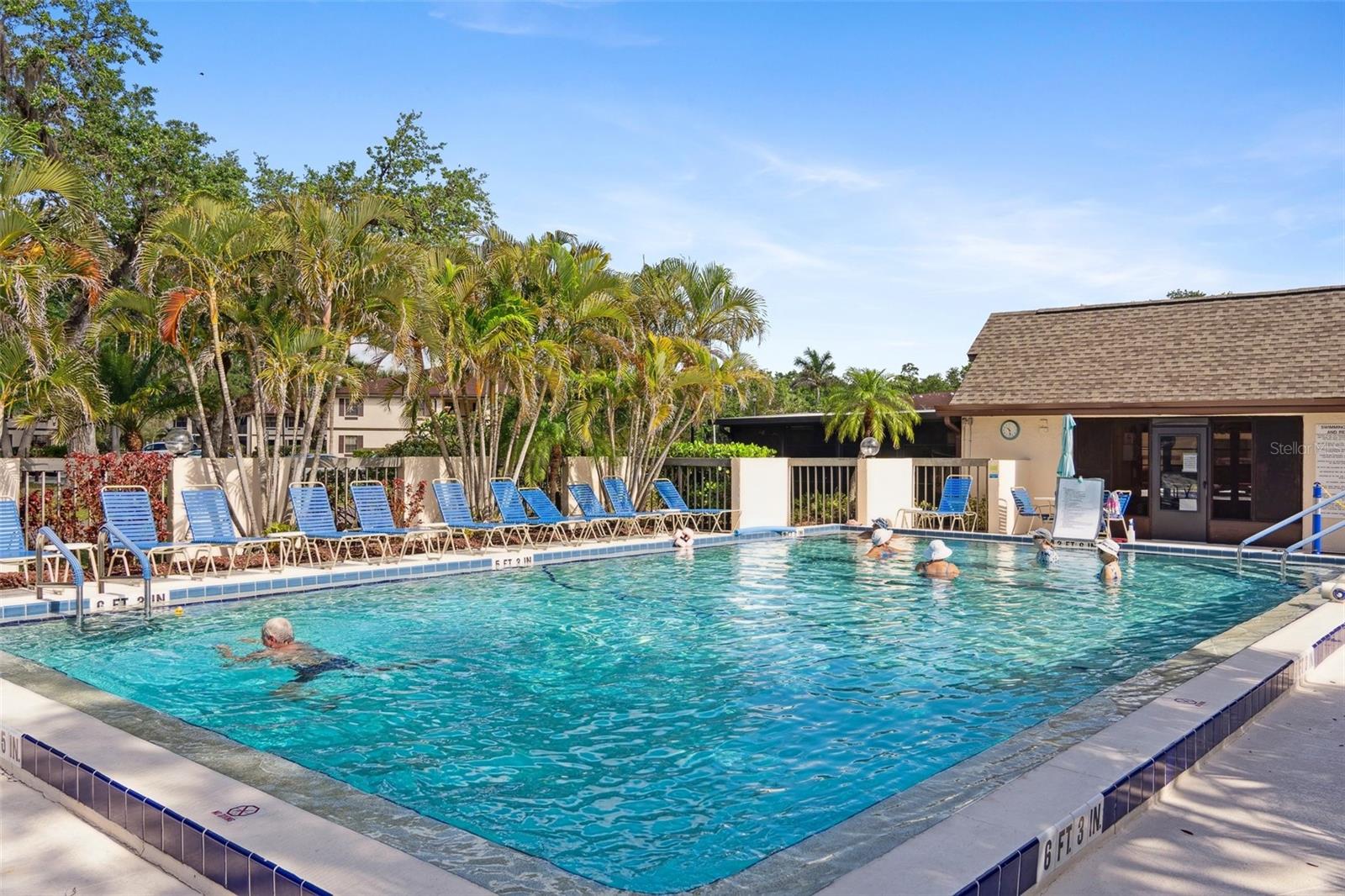 Image 27 of 36 For 19505 Quesada Avenue S208