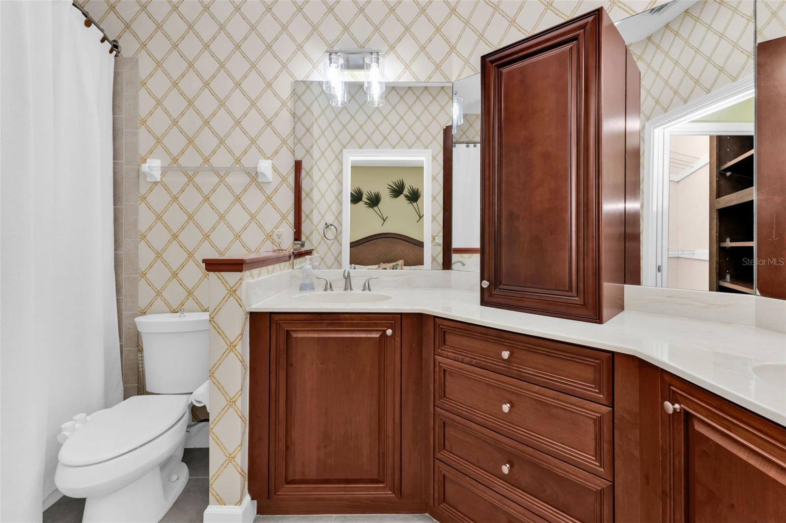 Image 20 of 44 For 17200 Acapulco Road 121