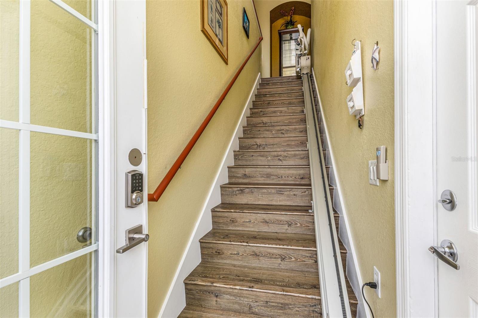 Image 6 of 44 For 17200 Acapulco Road 121