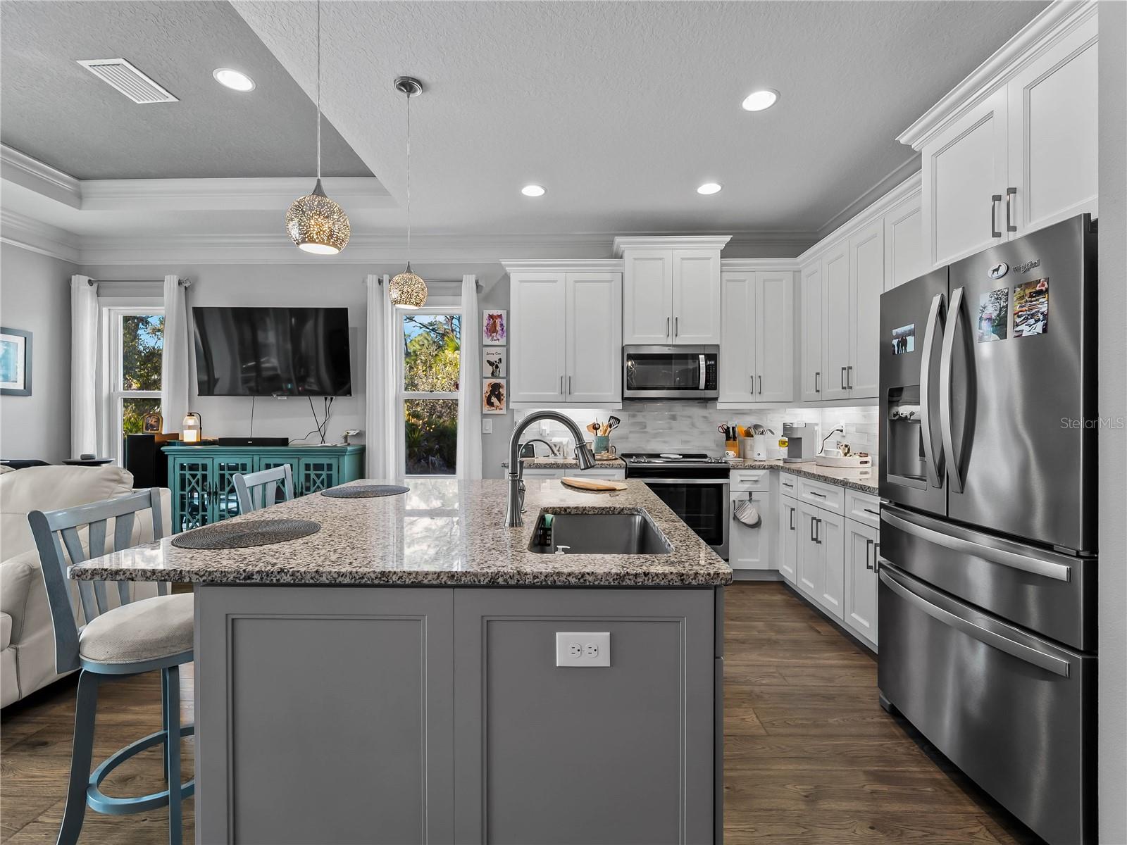 Image 15 of 67 For 5695 Lavender Avenue