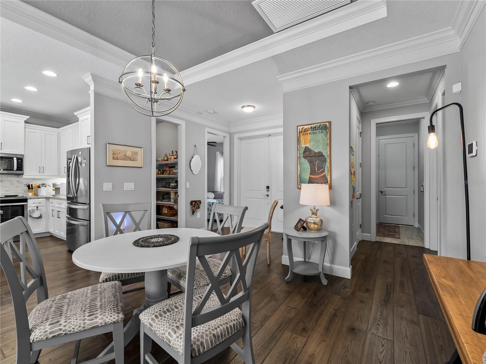 Image 16 of 67 For 5695 Lavender Avenue