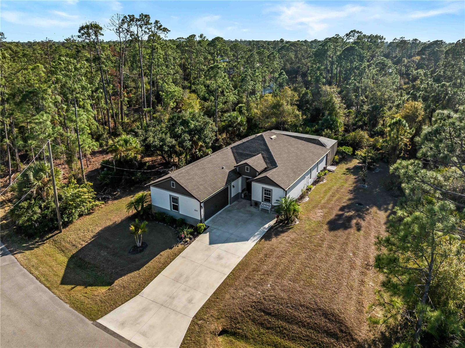 Image 58 of 67 For 5695 Lavender Avenue