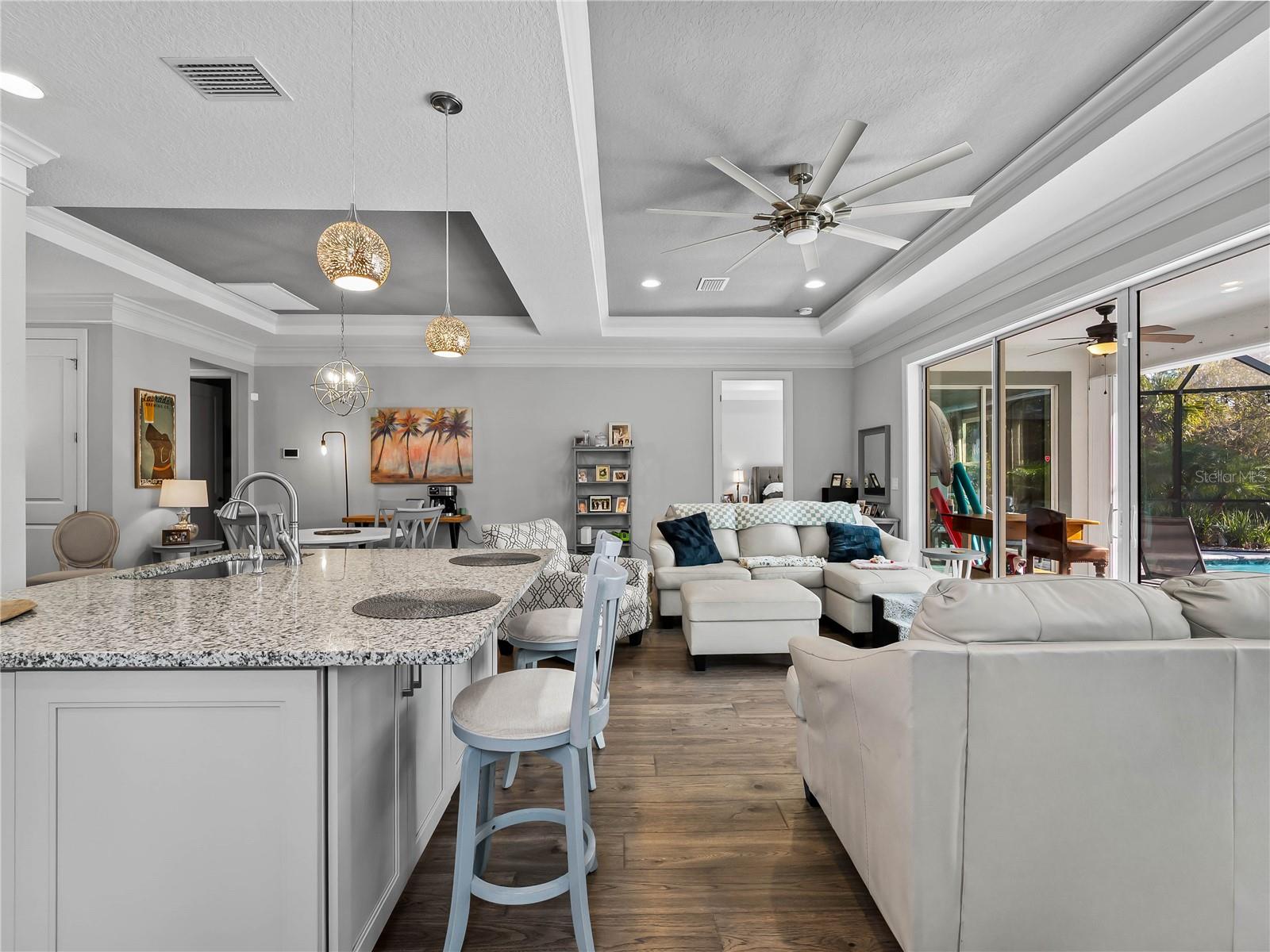 Image 6 of 67 For 5695 Lavender Avenue