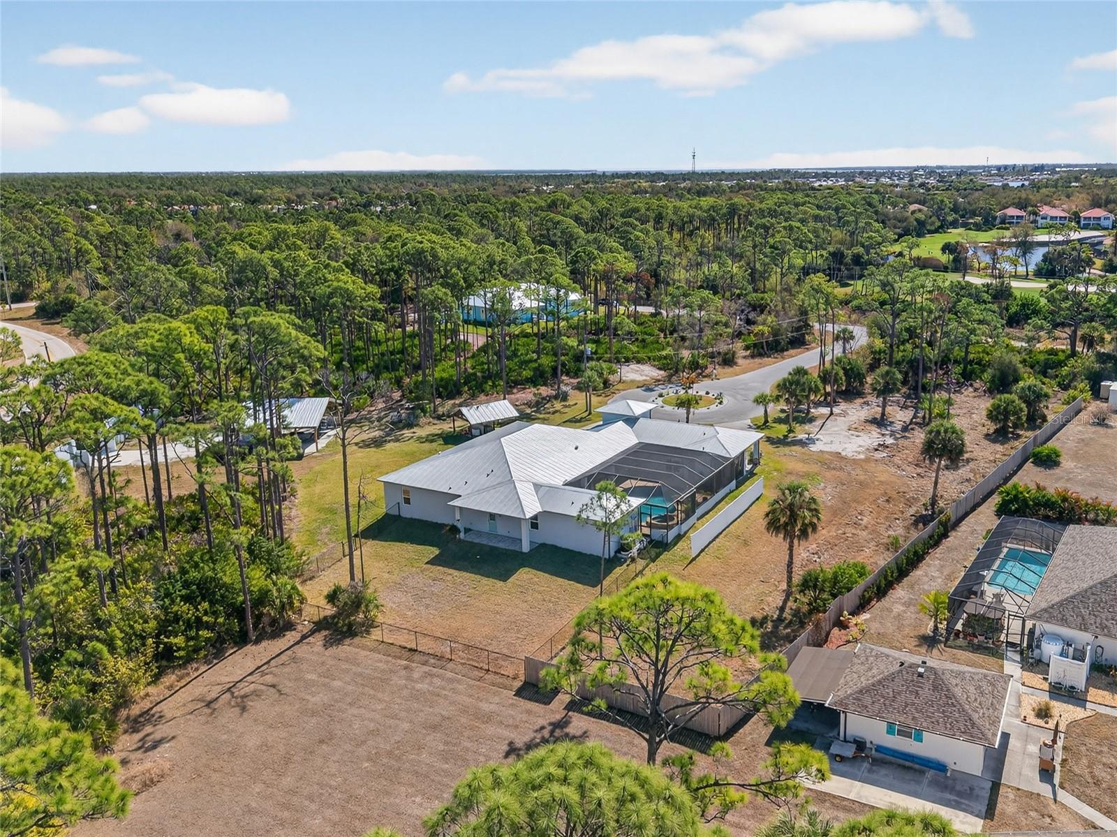 Image 39 of 51 For 2503 Digby Court