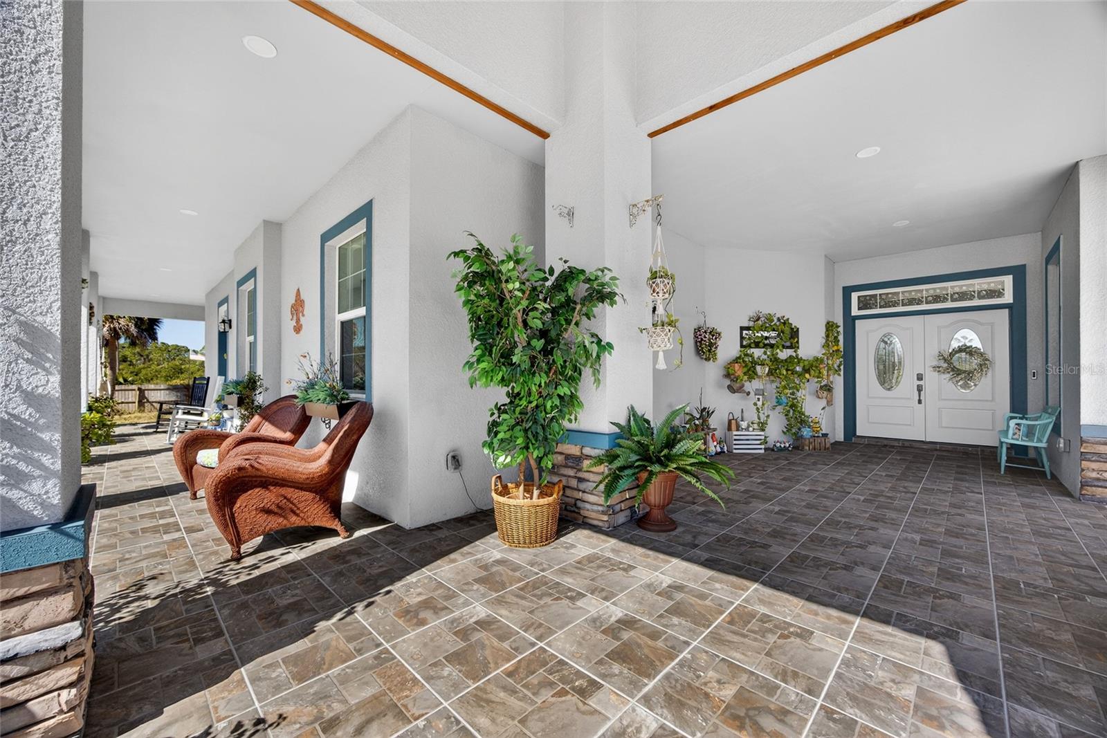 Image 4 of 51 For 2503 Digby Court