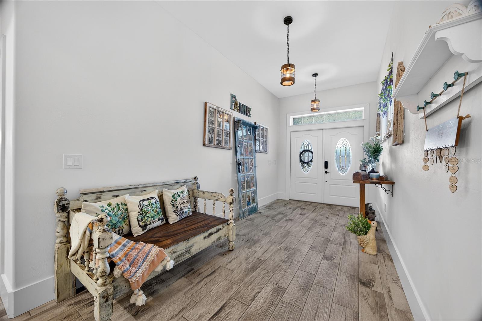 Image 6 of 51 For 2503 Digby Court