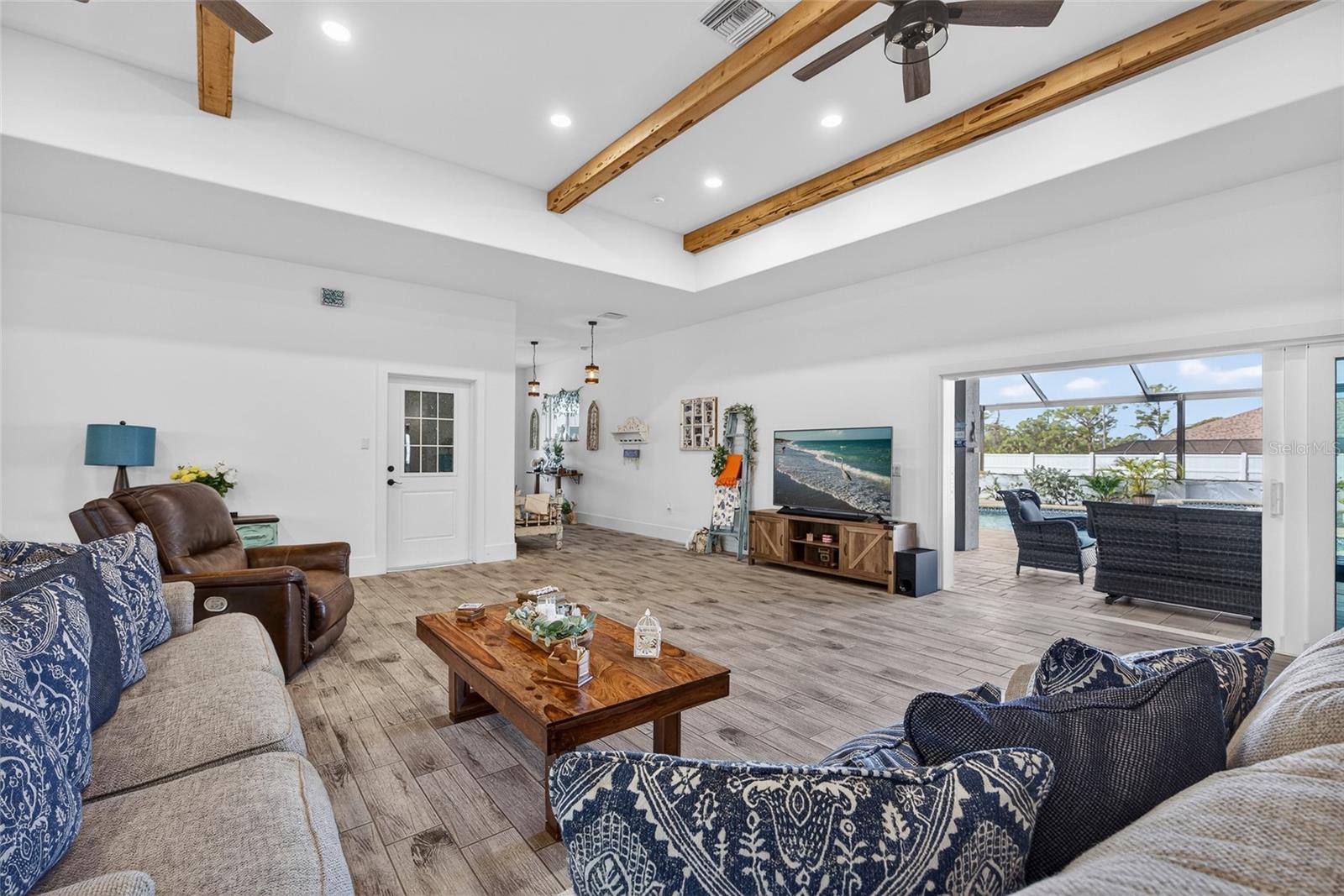 Image 9 of 51 For 2503 Digby Court