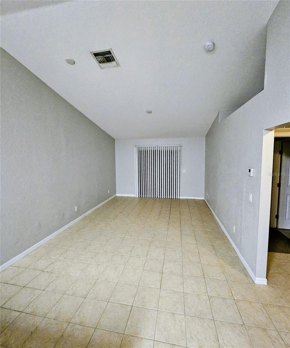 Image 14 of 35 For 4545-4547 26th Street Sw