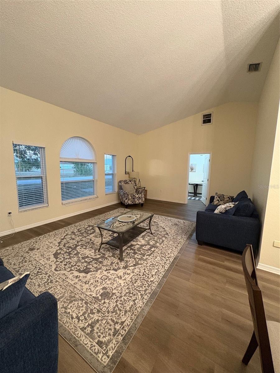 Image 13 of 33 For 12123 Genoa Street