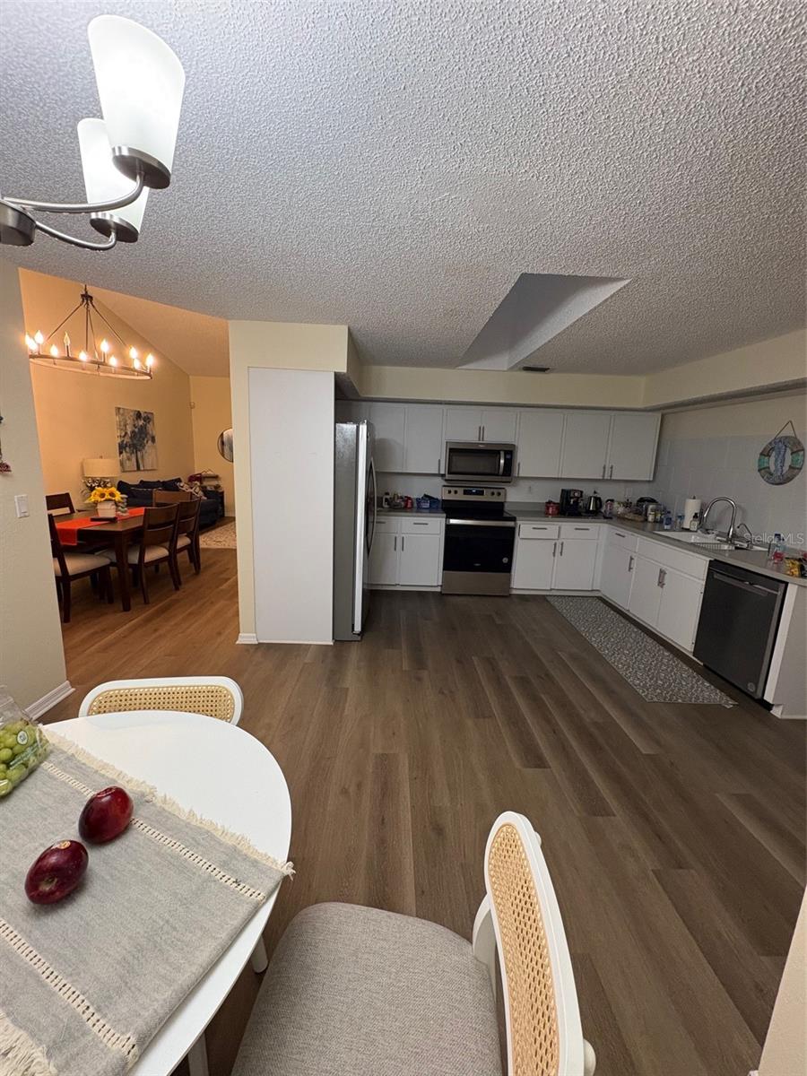 Image 15 of 33 For 12123 Genoa Street