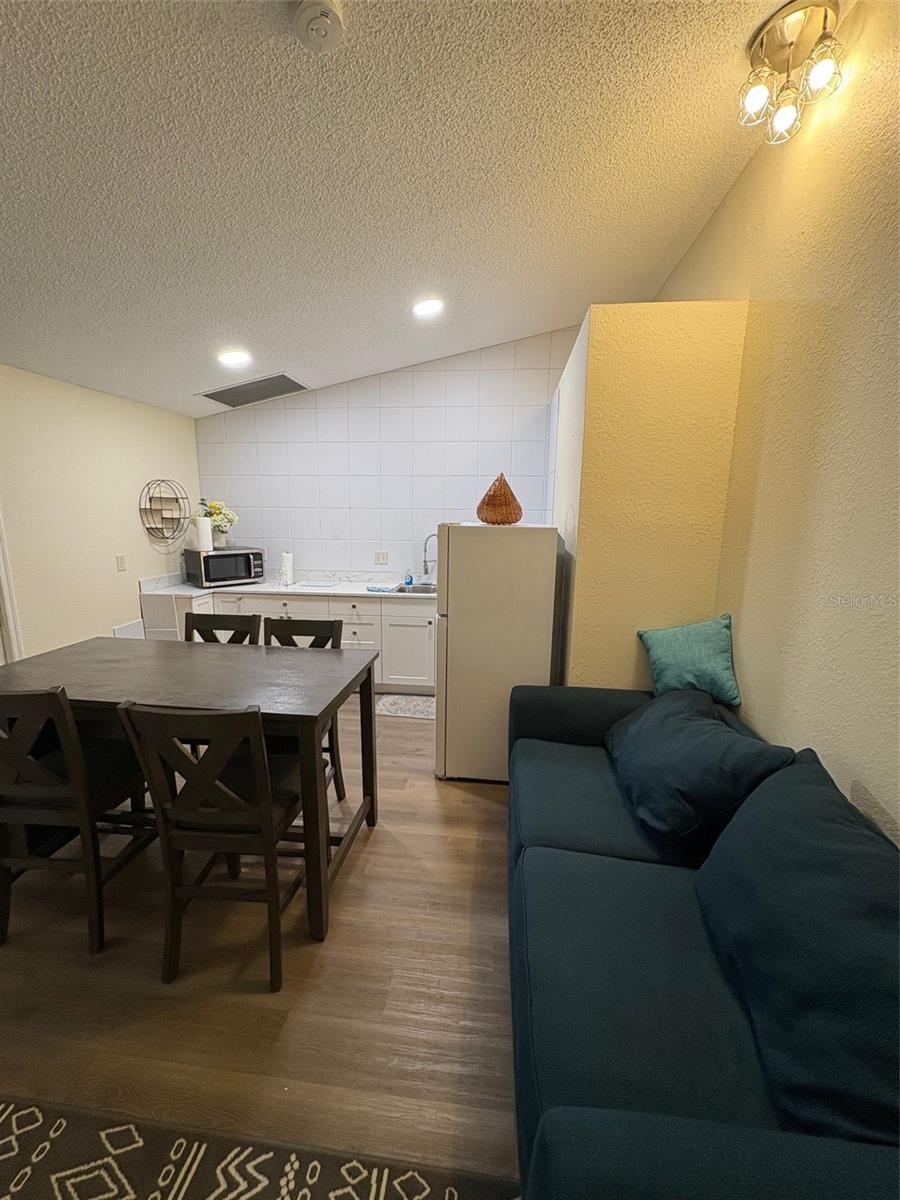 Image 16 of 33 For 12123 Genoa Street