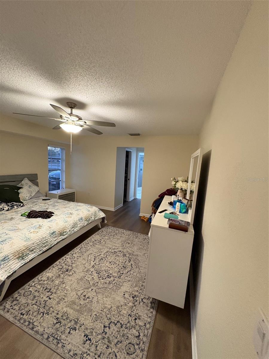 Image 23 of 33 For 12123 Genoa Street