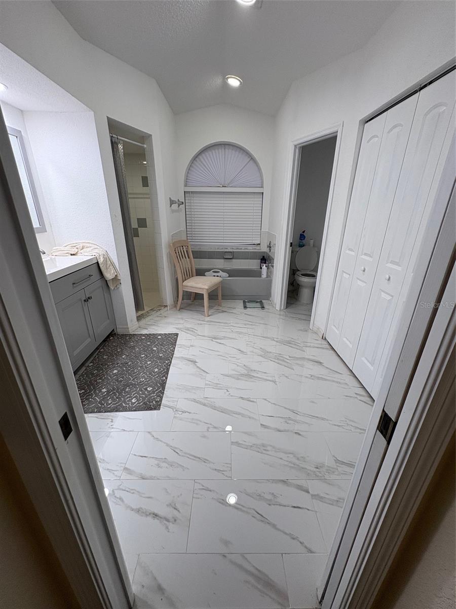 Image 26 of 33 For 12123 Genoa Street