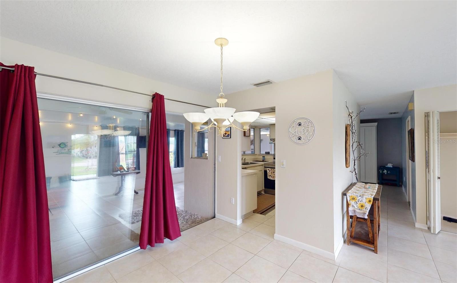 Image 10 of 41 For 2320 Alton Road