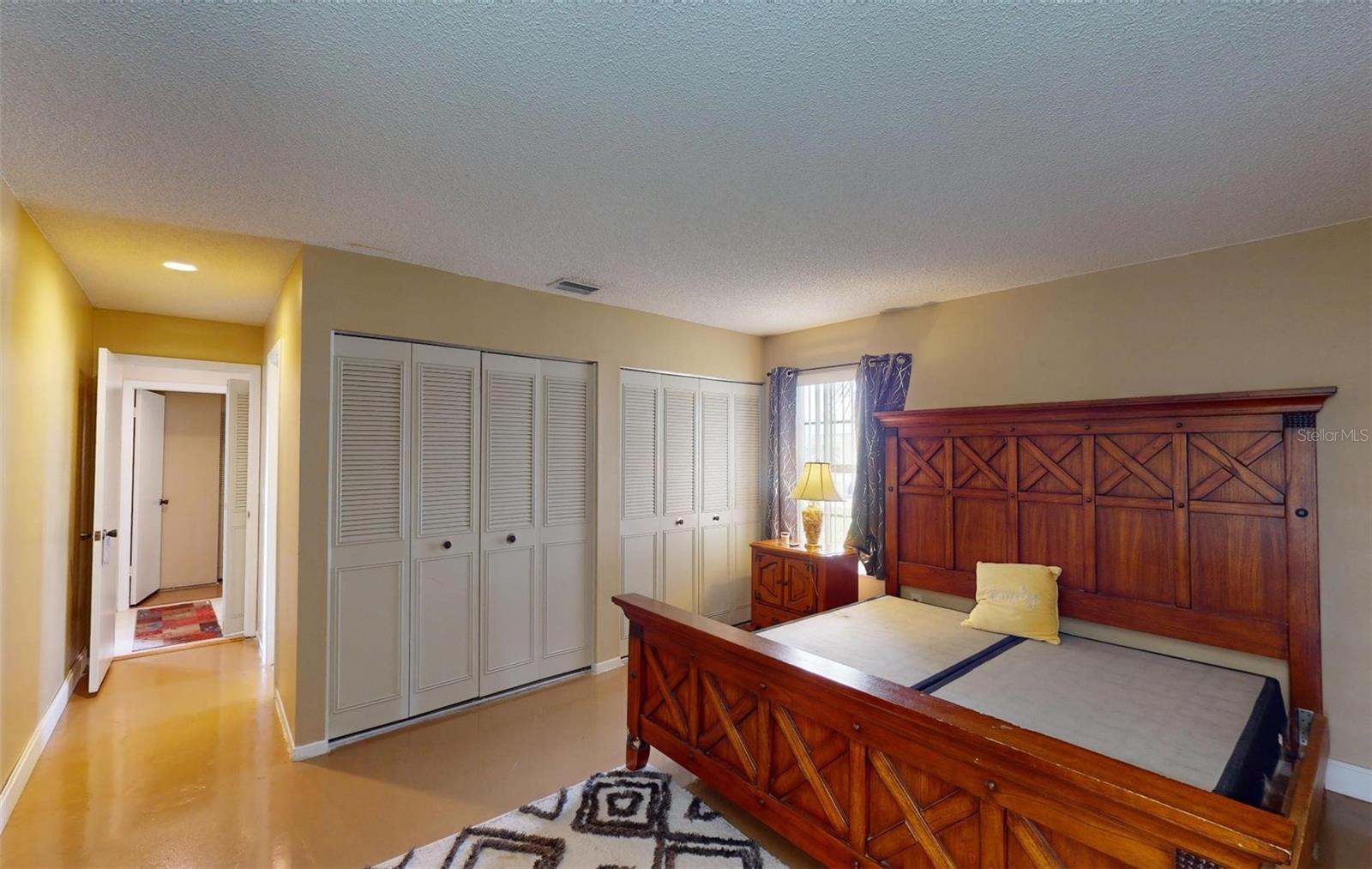 Image 16 of 41 For 2320 Alton Road