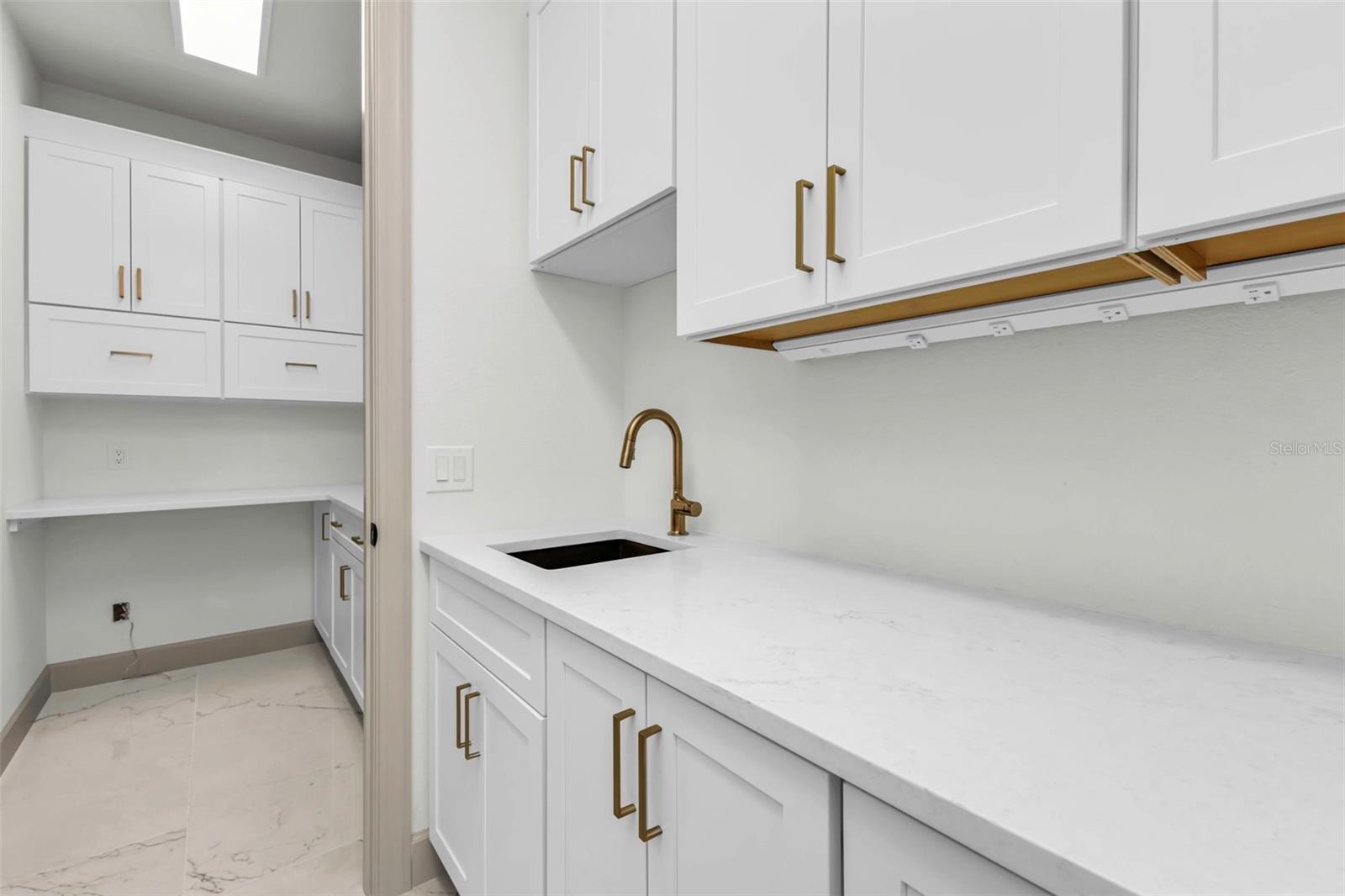 Image 16 of 56 For 735 Santa Margerita Lane