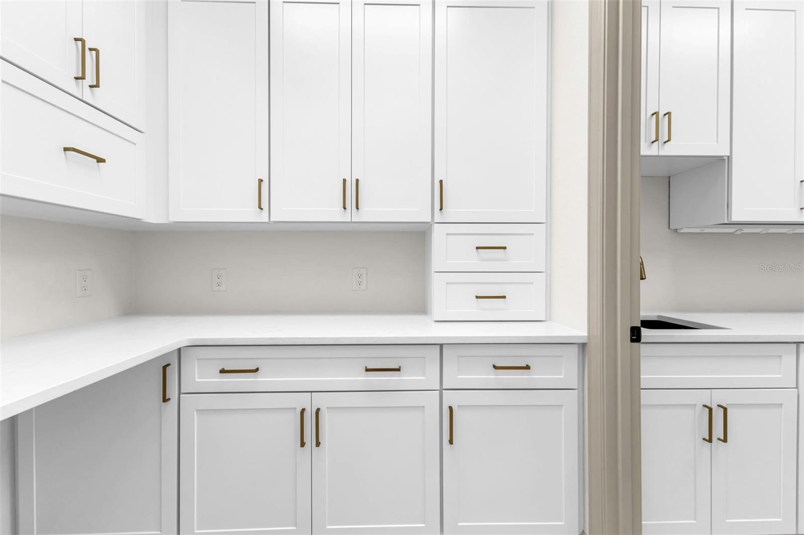 Image 17 of 56 For 735 Santa Margerita Lane