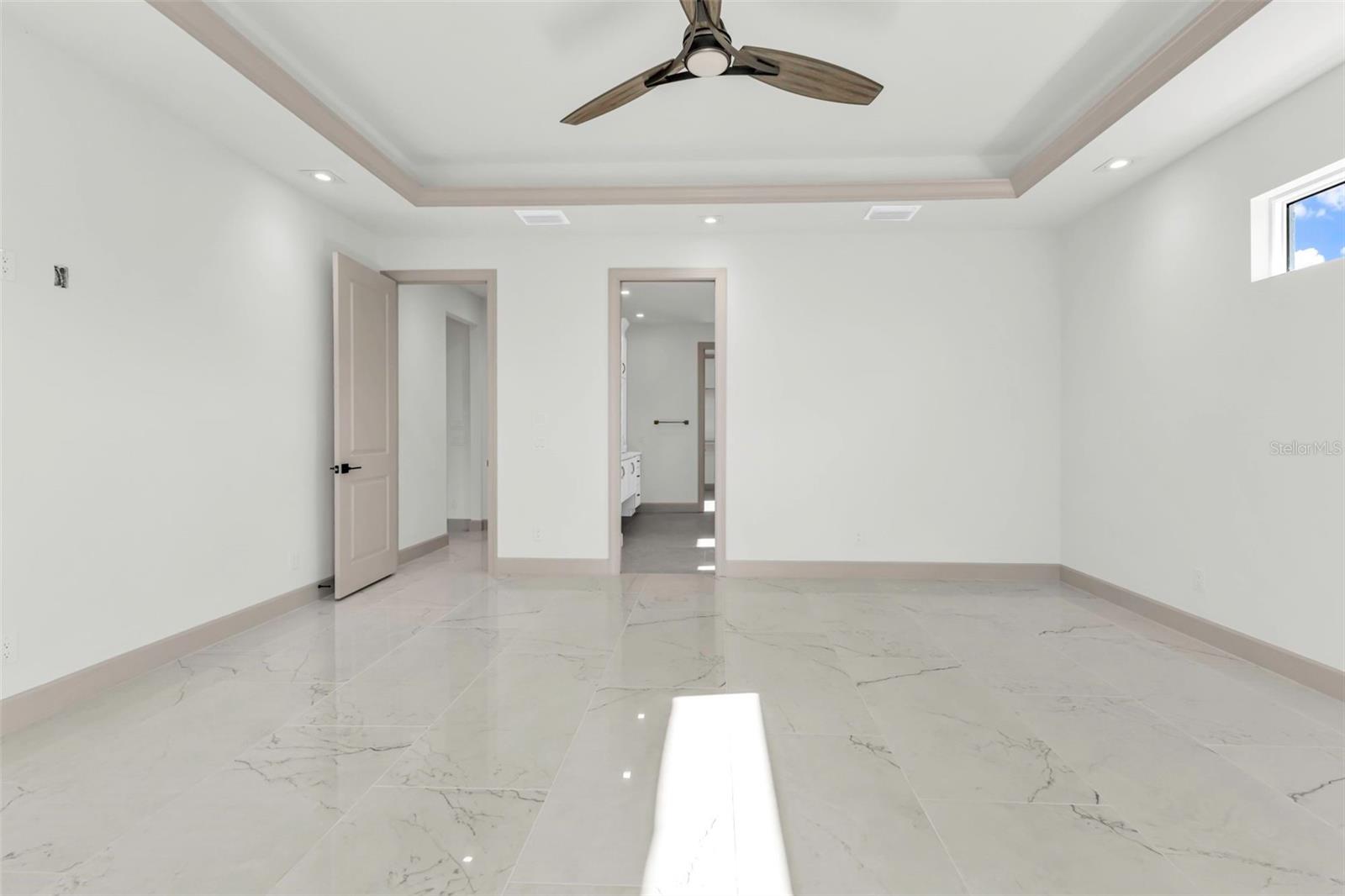 Image 21 of 56 For 735 Santa Margerita Lane